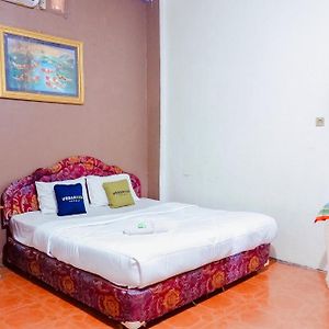 Kamar double standard